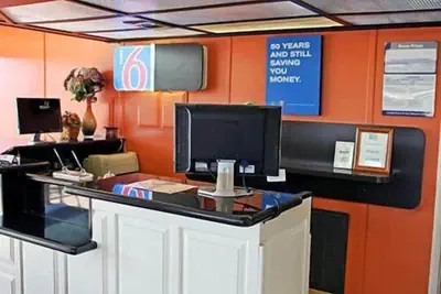 Photo 5 - Motel 6 Sallisaw, OK