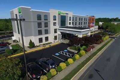 Photo 2 - Holiday Inn Express Quantico - Stafford by IHG