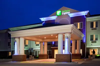 Photo 2 - Holiday Inn Express Hotel & Suites Vermillion by IHG