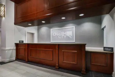 Photo 5 - Hampton Inn & Suites Baltimore Inner Harbor