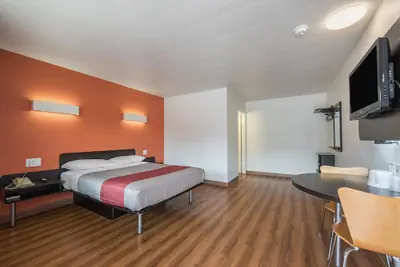 Photo 4 - Motel 6 Fallon, NV