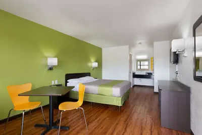 Photo 3 - Motel 6 Chattanooga, TN