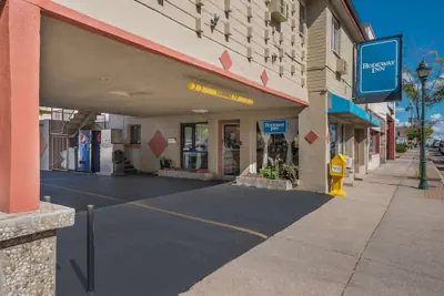 Photo 2 - Rodeway Inn Flagstaff - Downtown