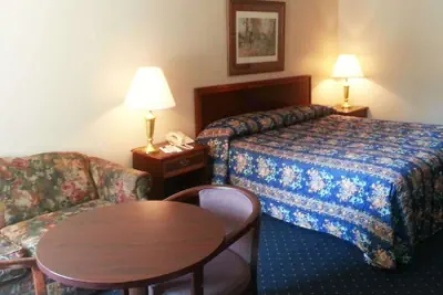 Photo 5 - Stratford Motor Inn East Ellijay