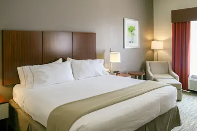 Photo 5 - Holiday Inn Express & Suites Vicksburg by IHG