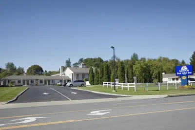 Photo 2 - Americas Best Value Inn Albany East Greenbush