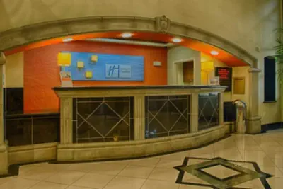 Photo 4 - Holiday Inn Express & Suites Tucson Mall by IHG