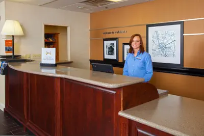 Photo 5 - Hampton Inn & Suites Valdosta/Conference Center