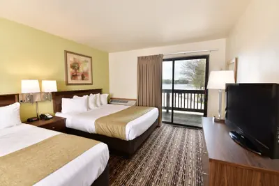 Photo 4 - Sunset Bay Resort & Suites