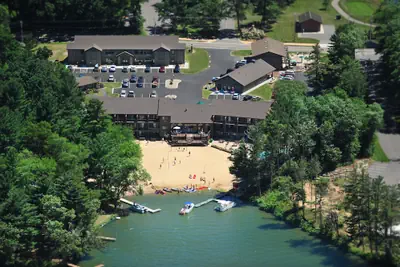 Photo 2 - Sunset Bay Resort & Suites