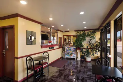 Photo 4 - Americas Best Value Inn Buda Austin S