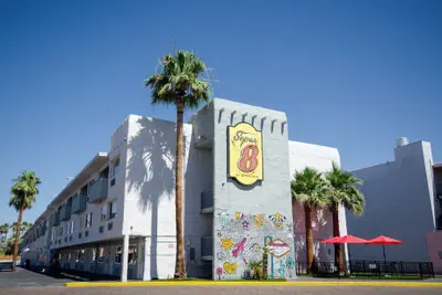 Photo 2 - Super 8 by Wyndham Las Vegas North Strip/Fremont St. Area