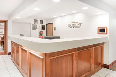 Photo 4 - Baymont by Wyndham Rolla