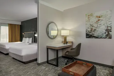 Photo 2 - SpringHill Suites by Marriott Norfolk Virginia Beach