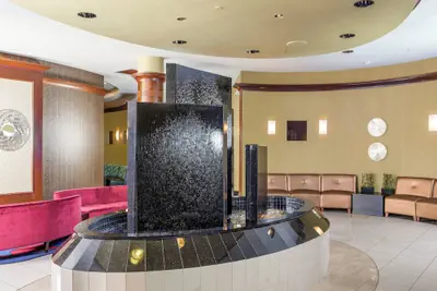 Photo 3 - SpringHill Suites by Marriott Norfolk Virginia Beach
