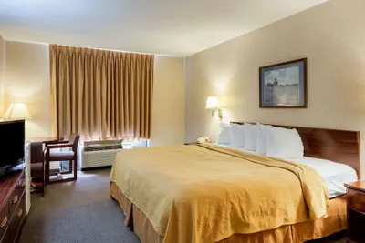 Photo 4 - Quality Inn Robinsonville