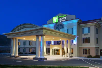 Photo 2 - Holiday Inn Express & Suites Carson City by IHG