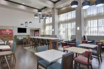 Photo 5 - Hampton Inn Fayetteville