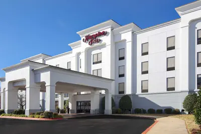 Photo 2 - Hampton Inn Fayetteville