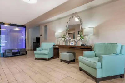 Photo 3 - Best Western Plus Oceanside Palms