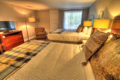 Photo 4 - River Edge Inn