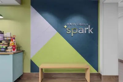 Photo 4 - Spark by Hilton Fredericksburg Southpoint