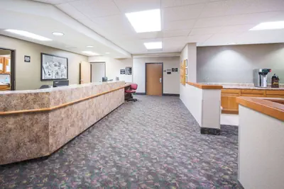 Photo 3 - Super 8 by Wyndham Iola KS