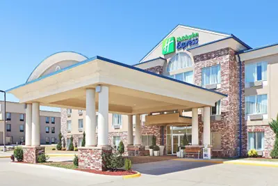 Photo 2 - Holiday Inn Express Hotel & Suites Mountain Home by IHG