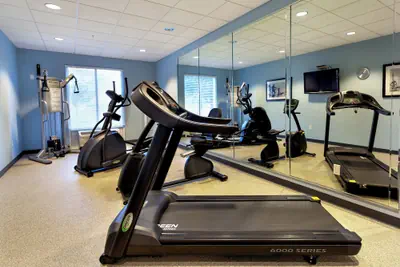 Photo 2 - Holiday Inn Express Hotel and Suites Arcadia by IHG