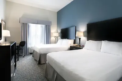 Photo 4 - Holiday Inn Express Hotel and Suites Arcadia by IHG