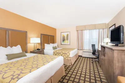 Photo 4 - Baymont by Wyndham Plymouth