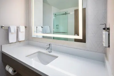 Photo 4 - Holiday Inn Express Casper-Interstate 25 by IHG