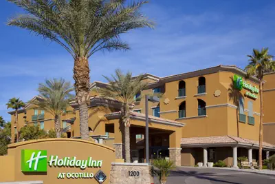 Photo 2 - Holiday Inn Phoenix - Chandler by IHG