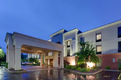 Photo 2 - Hampton Inn Auburn