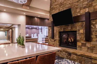 Photo 5 - Hilton Garden Inn Bend