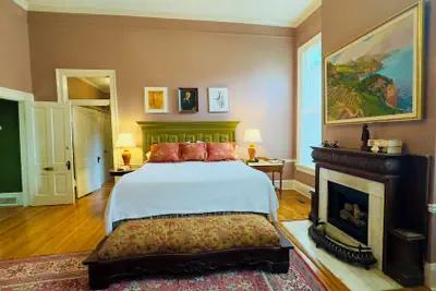 Photo 4 - Rothschild-Pound House Inn