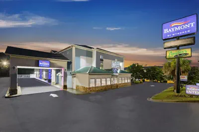 Photo 2 - Baymont by Wyndham Grovetown Augusta