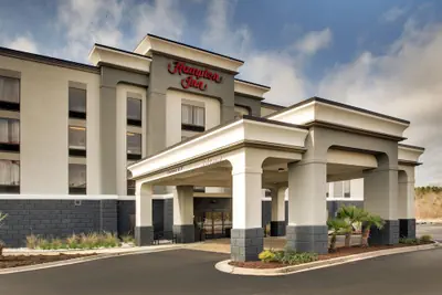 Photo 2 - Hampton Inn Yemassee/Point South