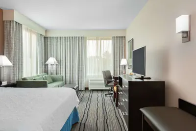 Photo 4 - Hampton Inn & Suites Mountain View