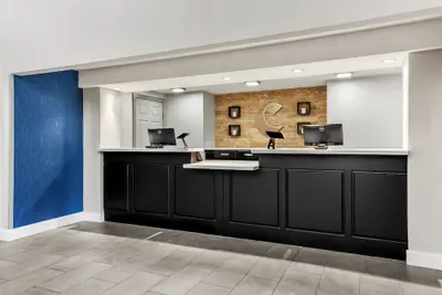Photo 3 - Comfort Inn & Suites Nashville Near Tanger Outlets  I-24 Antioch