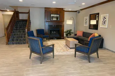 Photo 4 - Country Inn & Suites by Radisson, Champaign North, IL