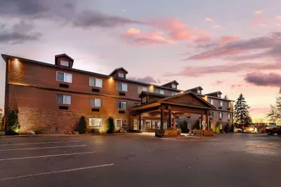 Photo 2 - Best Western Plus Concord Inn