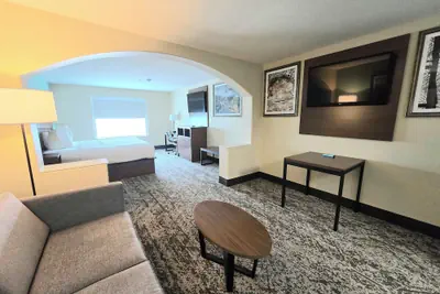 Photo 4 - Best Western Casa Villa Suites