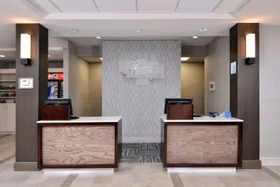 Photo 3 - Holiday Inn Express Hotel & Suites Lafayette by IHG