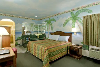 Photo 5 - Americas Best Value Inn Baytown