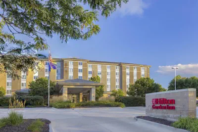 Photo 2 - Hilton Garden Inn Des Moines/Urbandale