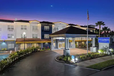 Photo 2 - City Express By Marriott St. Augustine
