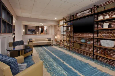 Photo 3 - Hampton Inn & Suites Spartanburg-I-26-Westgate Mall