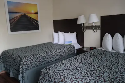 Photo 2 - Days Inn by Wyndham Santa Maria