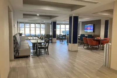 Photo 4 - Holiday Inn Express Hotel & Suites Winchester by IHG